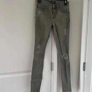Express Jeans Ankle Legging Mid rise. Green. Size 00 L